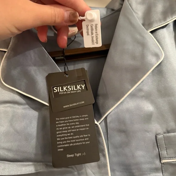 SilkSilky Pajamas - Picture 2 of 2